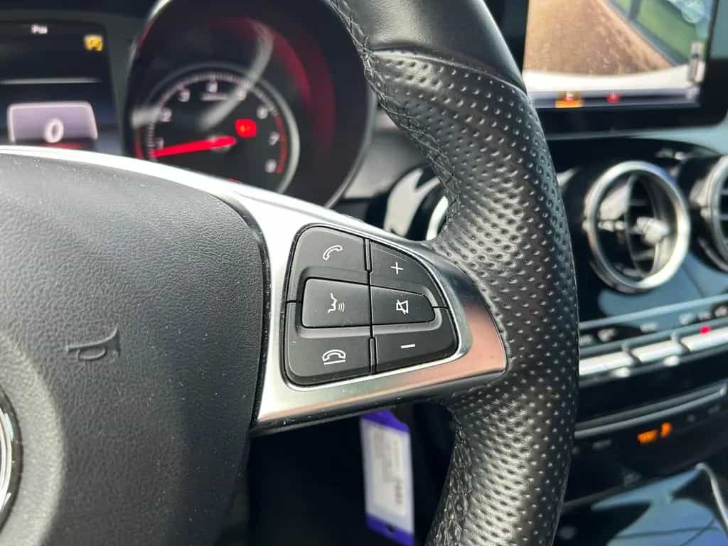 Mercedes-Benz C 200 C200 T AMG-Line Night LED Kamera Burmester 19" 11/2017-photo-22