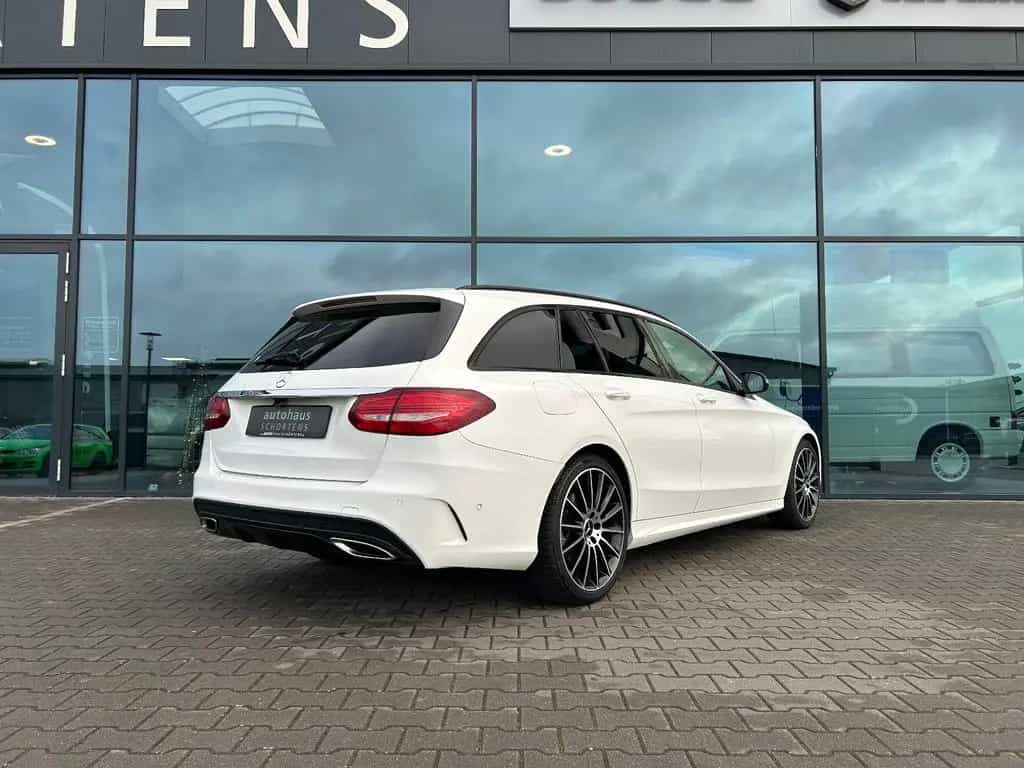 Mercedes-Benz C 200 C200 T AMG-Line Night LED Kamera Burmester 19" 11/2017-photo-27