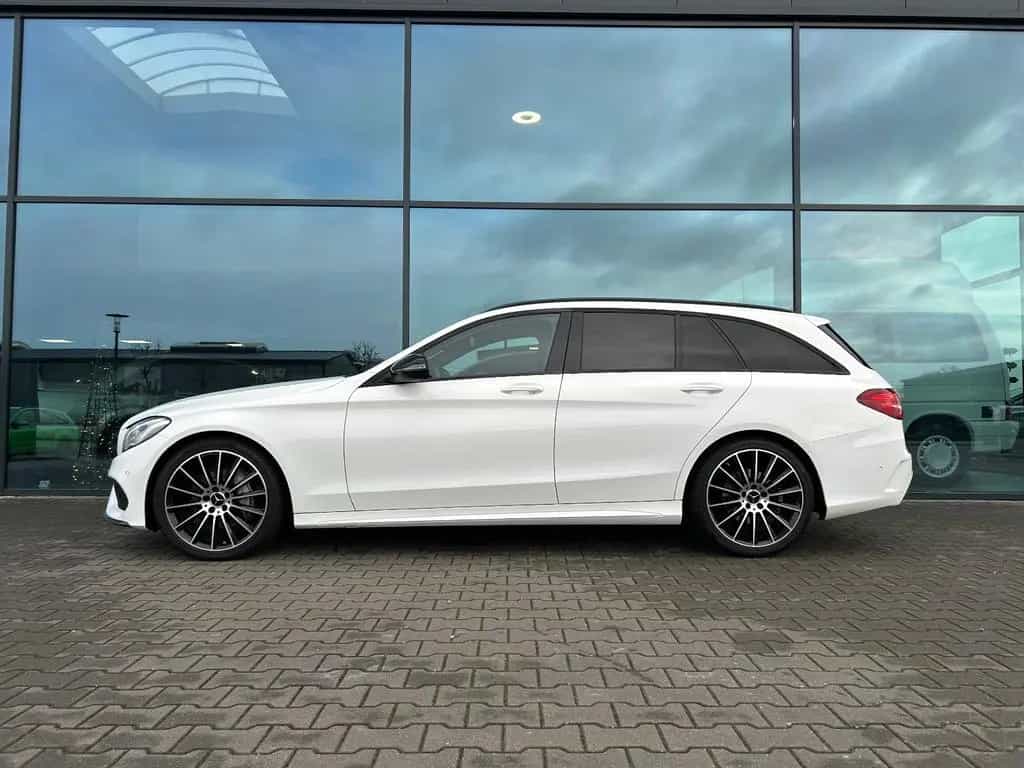 Mercedes-Benz C 200 C200 T AMG-Line Night LED Kamera Burmester 19" 11/2017-photo-30