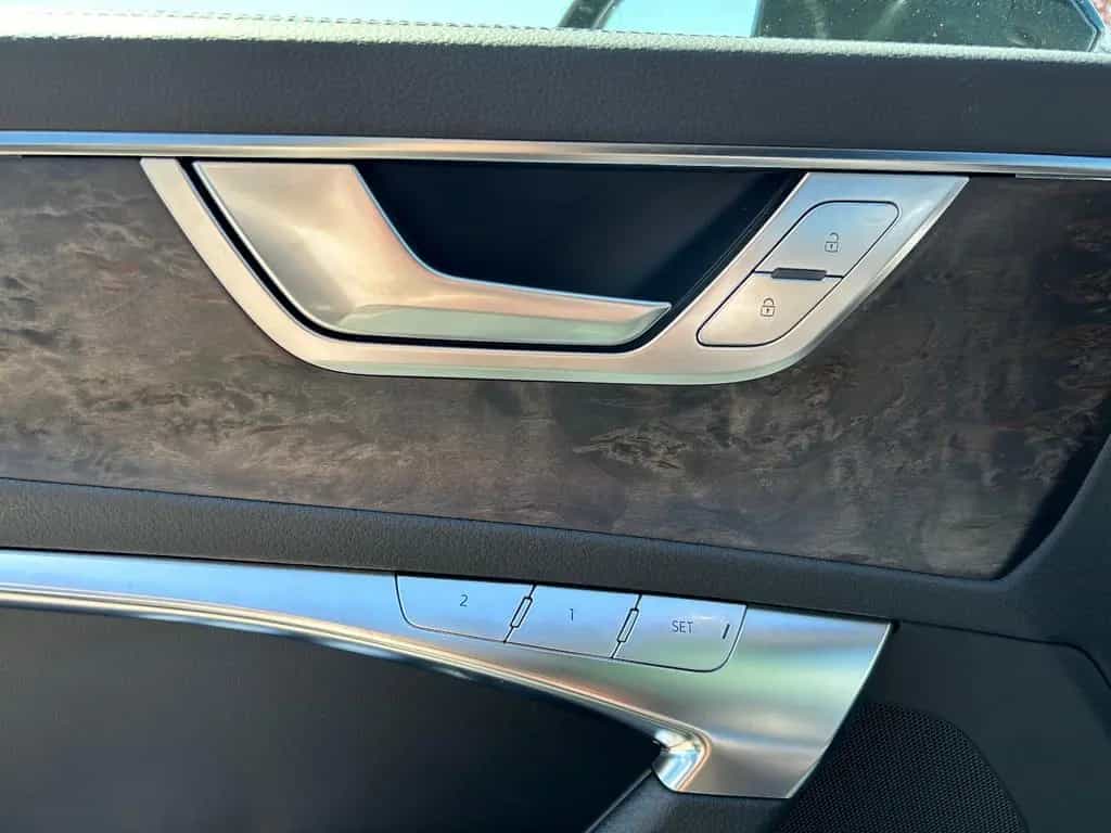 Audi A6 Avant 40 TDI quattro Stronic LED ACC Leder 03/2021-photo-18