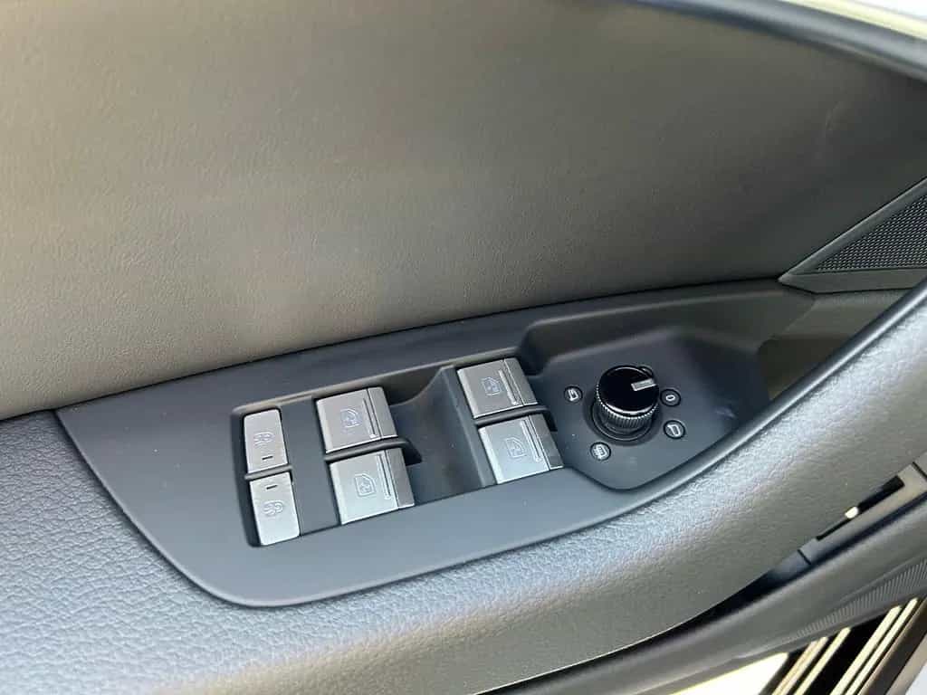 Audi A6 Avant 40 TDI quattro Stronic LED ACC Leder 03/2021-photo-19
