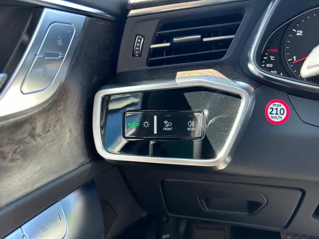 Audi A6 Avant 40 TDI quattro Stronic LED ACC Leder 03/2021-photo-20