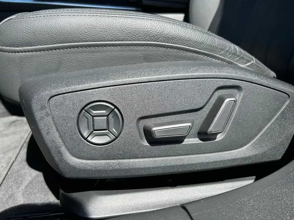 Audi A6 Avant 40 TDI quattro Stronic LED ACC Leder 03/2021-photo-27
