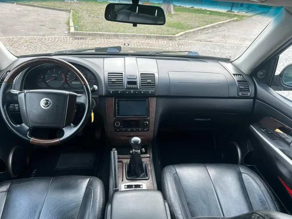 Ssangyong Rexton 2.7 XDi cat Premium 4x4 03/2005-photo-5