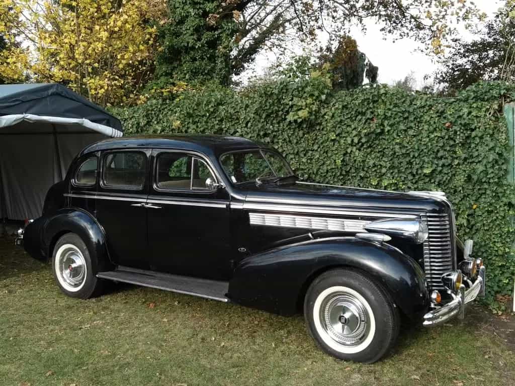 Buick Other Modell 41  8 Zyl von 1938 Original Lack und Stof 07/1938-photo-1