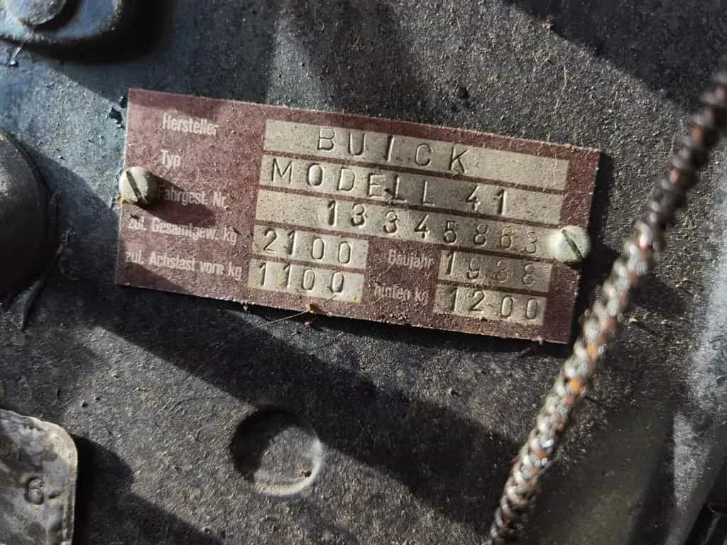 Buick Other Modell 41  8 Zyl von 1938 Original Lack und Stof 07/1938-photo-8