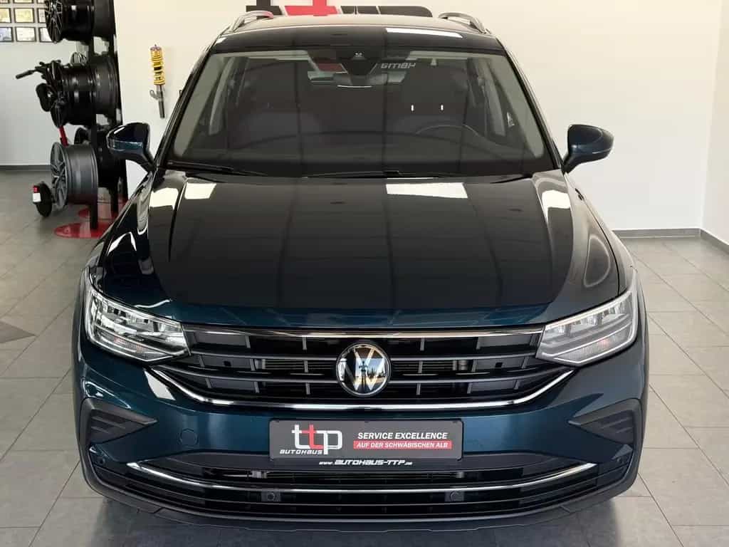 Volkswagen Tiguan 1.5 TSI Move AHK R-Kamera ACC Navi 06/2023-photo-1