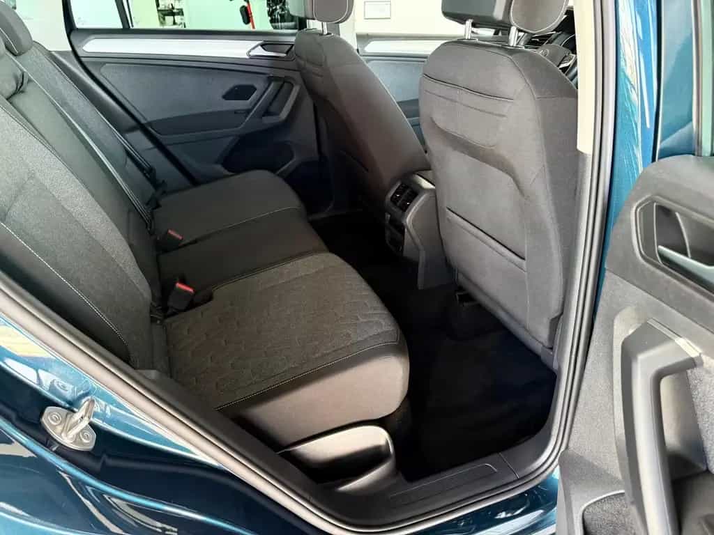 Volkswagen Tiguan 1.5 TSI Move AHK R-Kamera ACC Navi 06/2023-photo-16