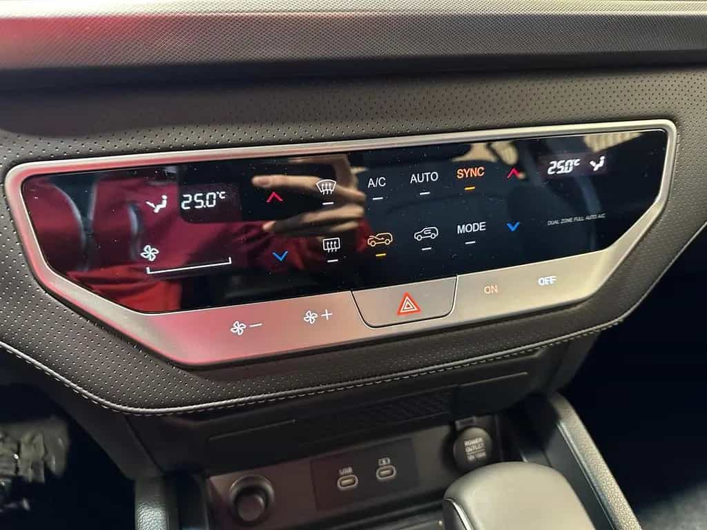 Ssangyong MUSSO 2.2 D Quartz 4WD AT Navi|Lenkradh.|RFK 06/2025-photo-17