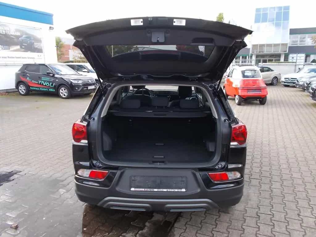 Ssangyong Korando Style 1.5 T, LED Scheinwerfer, Aluf. 18" 01/2023-photo-11