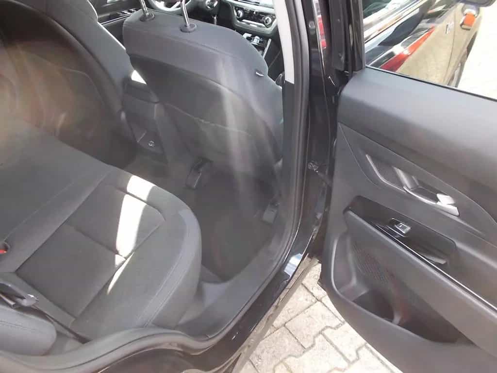 Ssangyong Korando Style 1.5 T, LED Scheinwerfer, Aluf. 18" 01/2023-photo-26