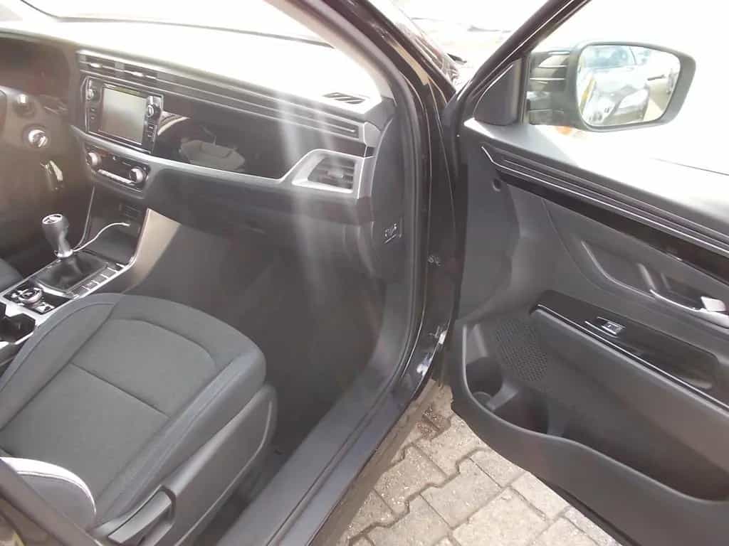 Ssangyong Korando Style 1.5 T, LED Scheinwerfer, Aluf. 18" 01/2023-photo-28