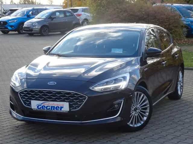 Ford Focus 150PS Autm. Vignale B&O Pano Navi LED 06/2018-photo-1