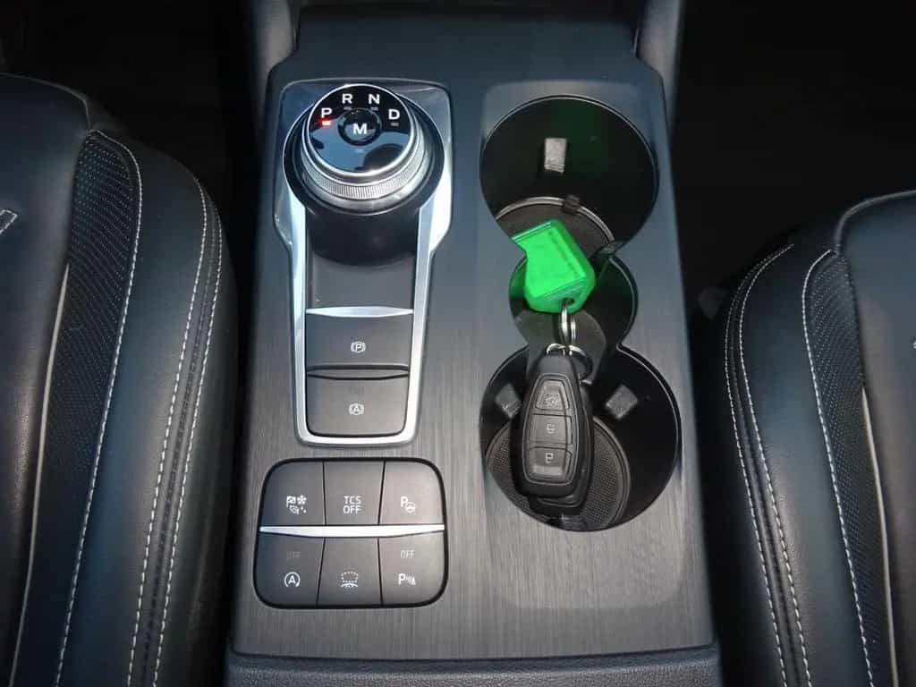 Ford Focus 150PS Autm. Vignale B&O Pano Navi LED 06/2018-photo-16