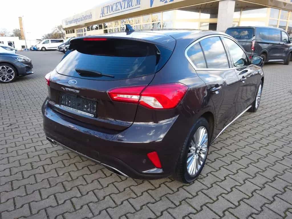 Ford Focus 150PS Autm. Vignale B&O Pano Navi LED 06/2018-photo-4