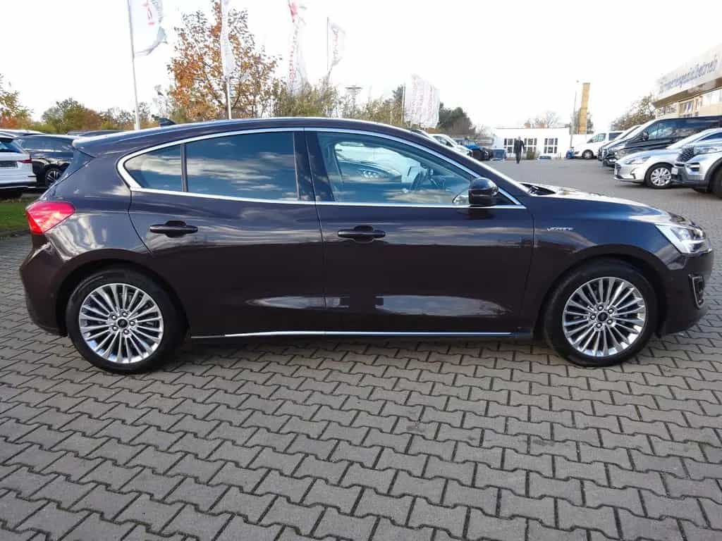 Ford Focus 150PS Autm. Vignale B&O Pano Navi LED 06/2018-photo-5