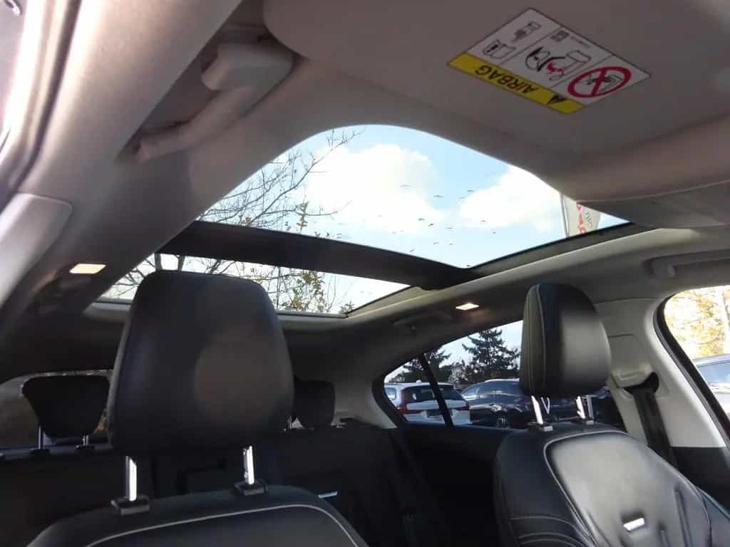 Ford Focus 150PS Autm. Vignale B&O Pano Navi LED 06/2018-photo-8