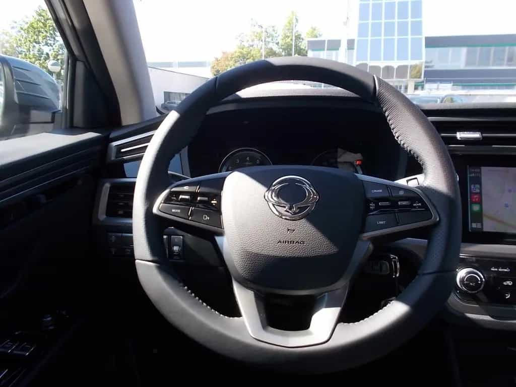 Ssangyong Korando Amber 1.5 T, 6-Gang SHZ Kamera PDC 01/2025-photo-15