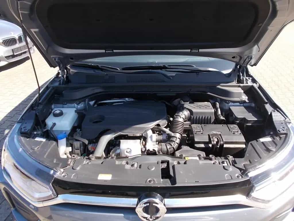 Ssangyong Korando Amber 1.5 T, 6-Gang SHZ Kamera PDC 01/2025-photo-9