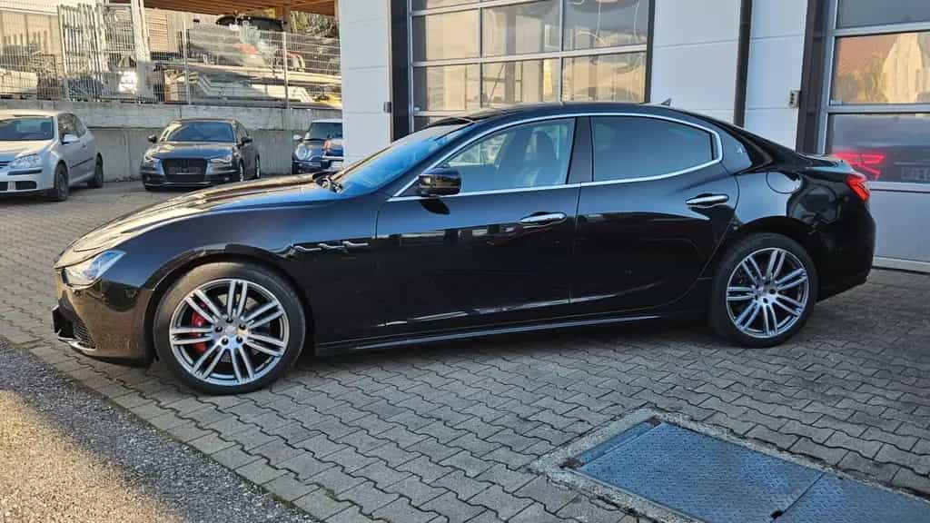 Maserati Ghibli 3.0 V6 Diesel GranSport *Carbon*ACC*20" 08/2017-photo-3