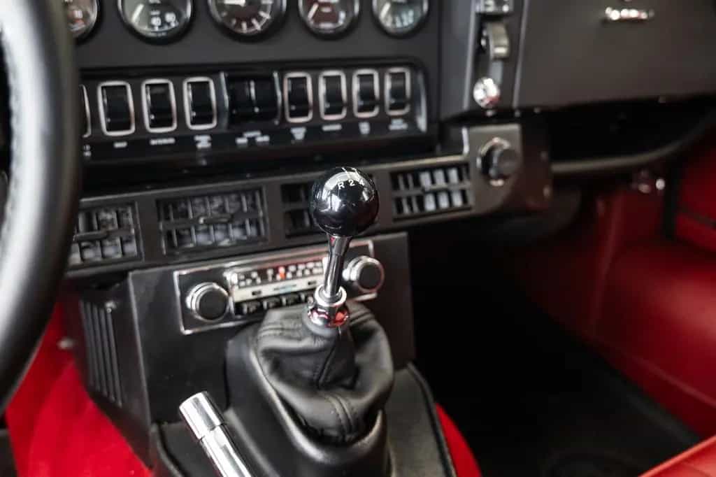 Jaguar E-Type Series III Coupe 2+2 /V12/Manual 07/1972-photo-7