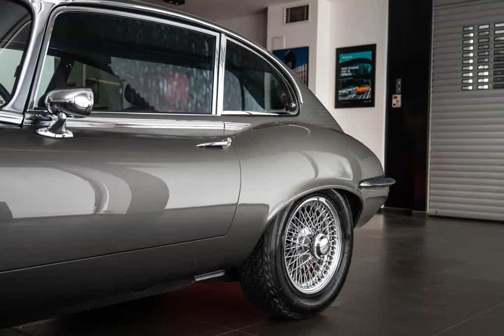 Jaguar E-Type Series III Coupe 2+2 /V12/Manual 07/1972-photo-14