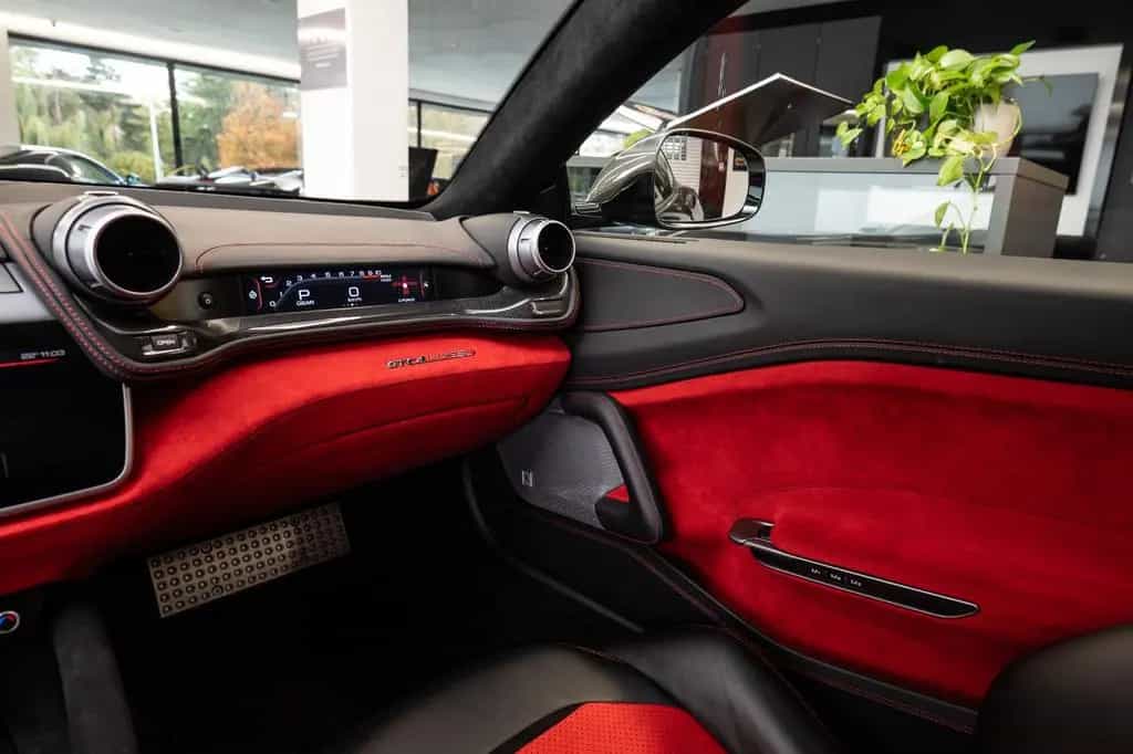 Ferrari GTC4 Lusso V12 /JBL/Camera/Lift 06/2018-photo-16