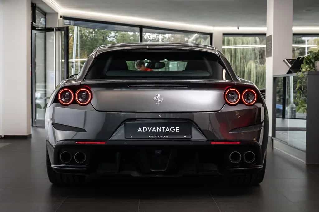 Ferrari GTC4 Lusso V12 /JBL/Camera/Lift 06/2018-photo-2