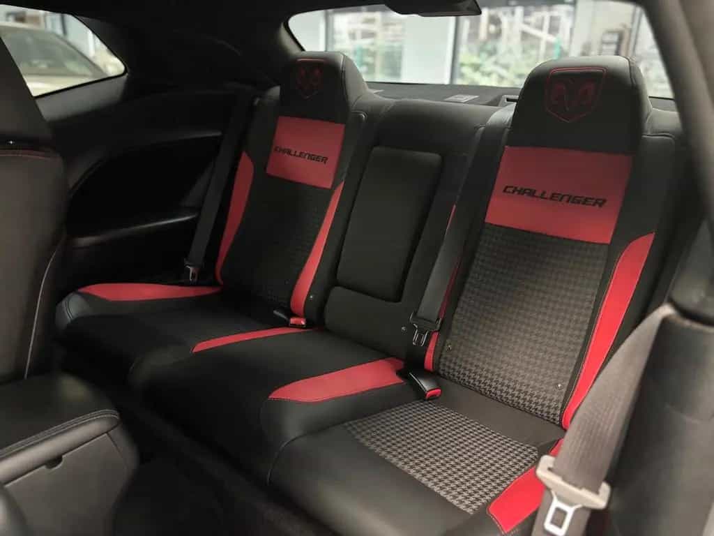Dodge Challenger 3.6 SXT PDC LPG NAVI 10/2019-photo-17