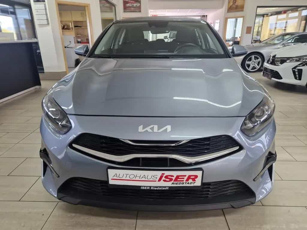 Kia Ceed Vision 1.5 T-GDI Temp Multif.Lenkrad DAB BT 03/2024-photo-2