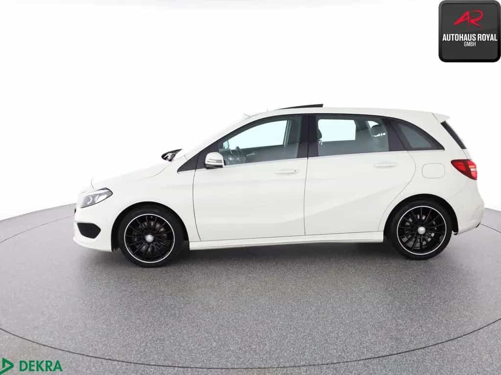 Mercedes-Benz B-Class 220 4M AMG KAMERA,PANO,MEMORY,COMAND,TOTWINKEL 03/2016-photo-1
