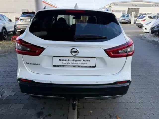 Nissan Qashqai 1.3DIG-T 160PS Tekna Bose BFS AHK Keyles 07/2019-photo-4
