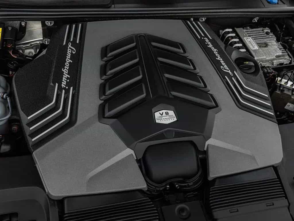 Lamborghini Urus 07/2020-photo-29