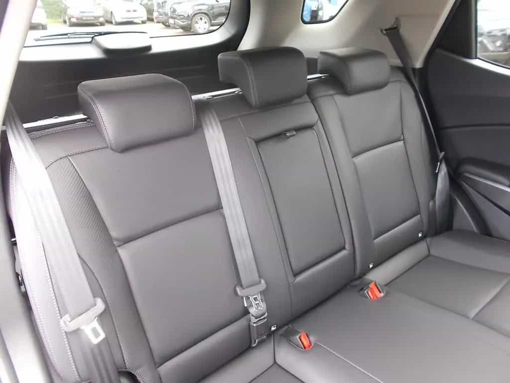 Ssangyong Tivoli Grand 1.5 T Blackline Navi Sitzh. LED 18" 01/2025-photo-26