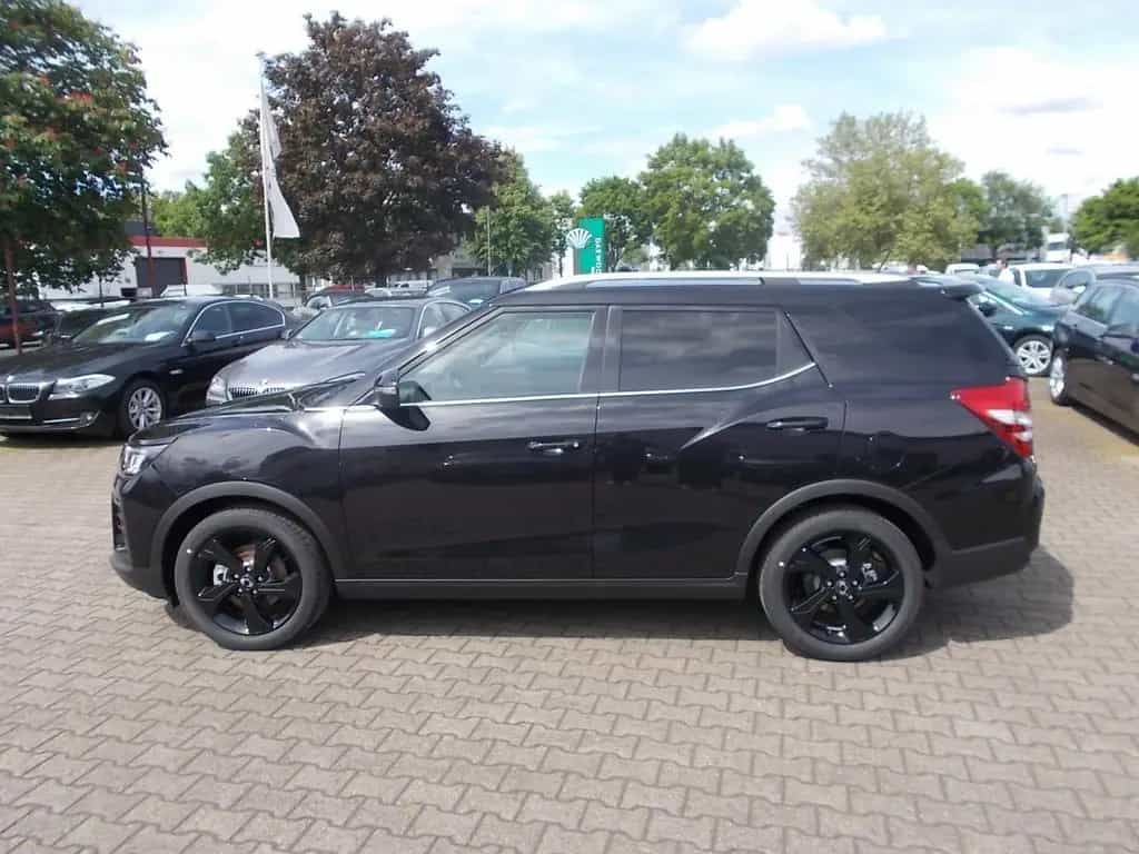 Ssangyong Tivoli Grand 1.5 T Blackline Navi Sitzh. LED 18" 01/2025-photo-7