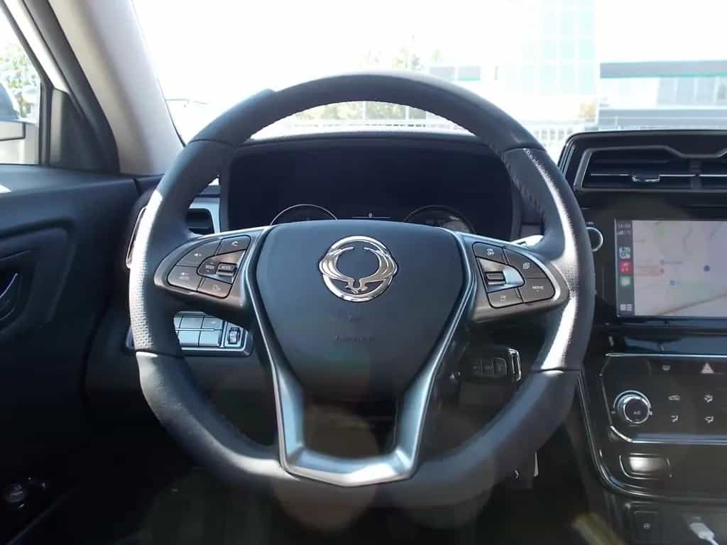 Ssangyong Tivoli Grand 1.5 T Amber Klima Kamera PDC Tempom 01/2025-photo-16