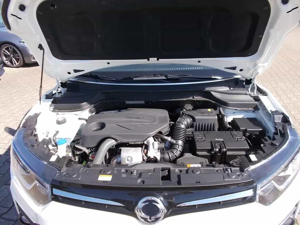 Ssangyong Tivoli Grand 1.5 T Amber Klima Kamera PDC Tempom 01/2025-photo-9
