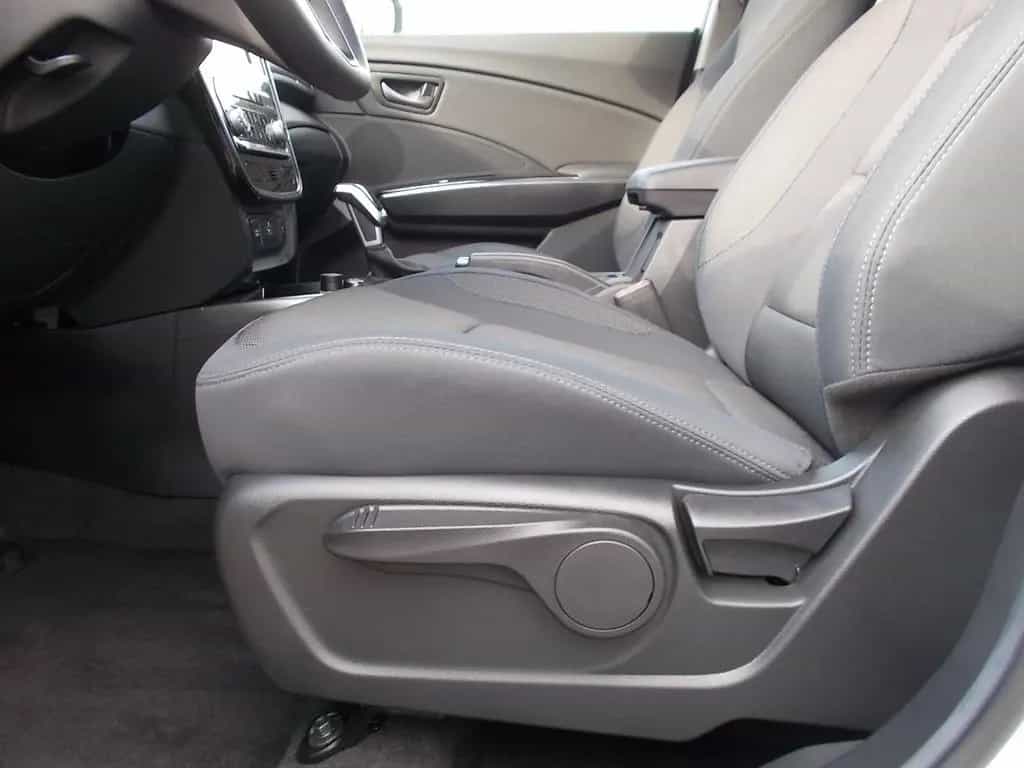 Ssangyong Tivoli Grand 1.5 T Amber  Automatik Klima Kamera 01/2025-photo-17