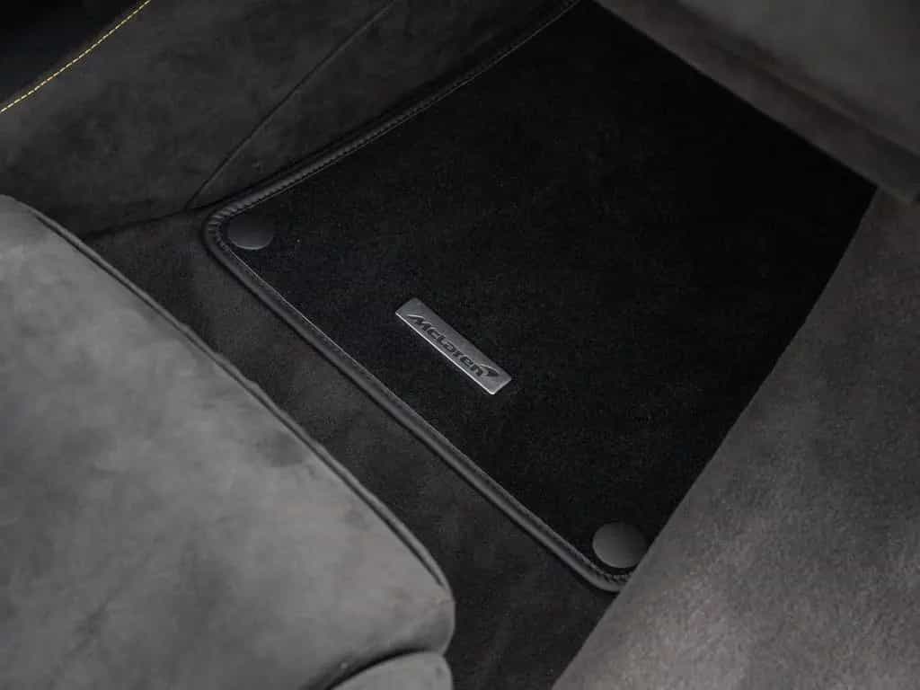 McLaren 750S Coupé | Titanium Harness Bar | Carbon 06/2025-photo-8
