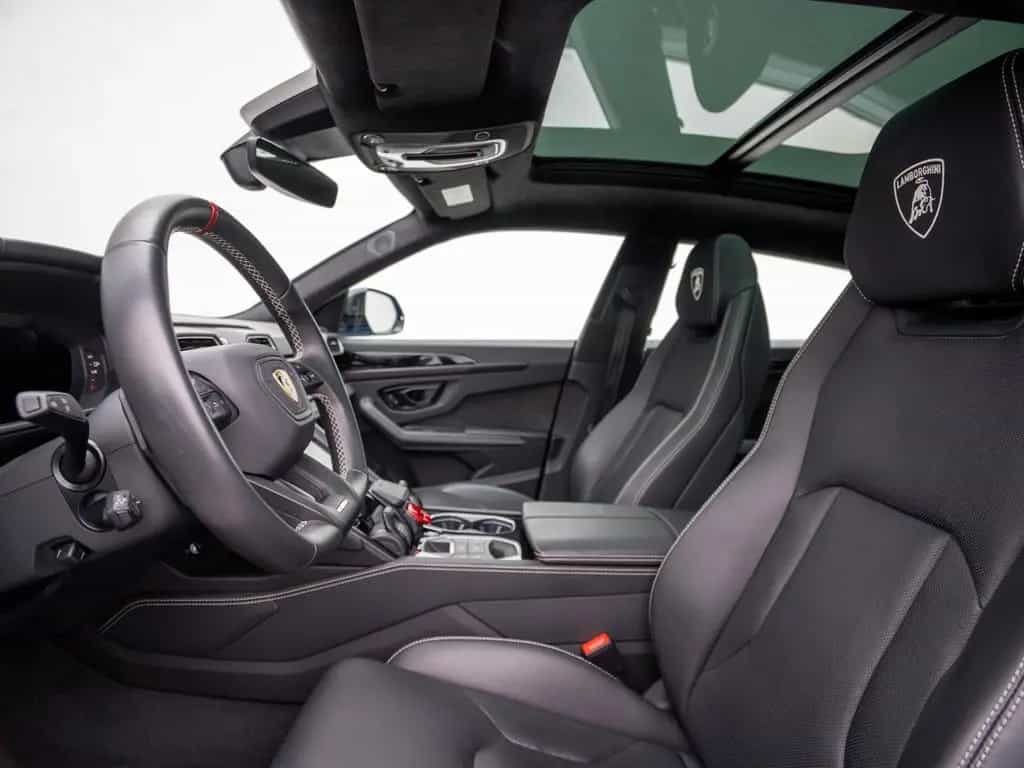 Lamborghini Urus S 23" B&O PANO MASSAGE NACHTSICHT PARK-ASSI 11/2023-photo-12