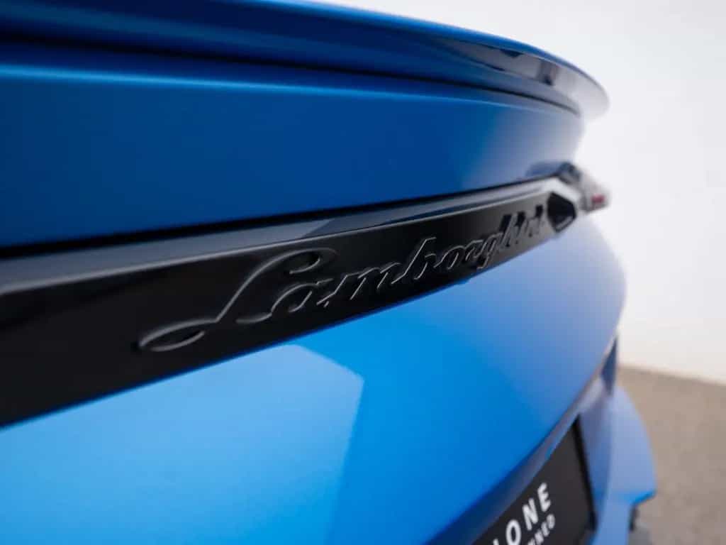 Lamborghini Urus S 23" B&O PANO MASSAGE NACHTSICHT PARK-ASSI 11/2023-photo-23