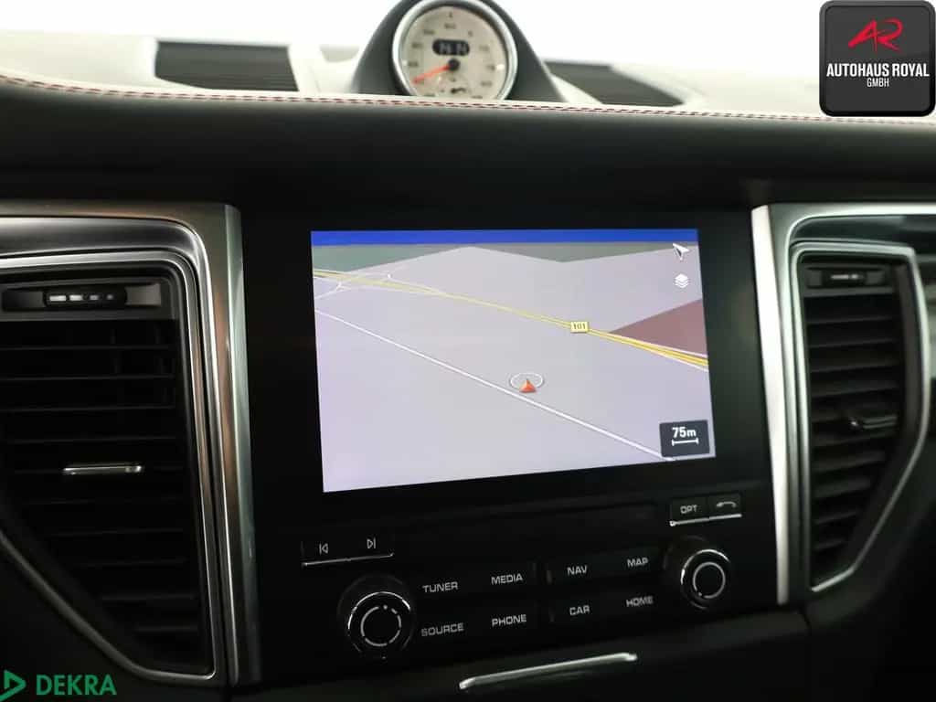 Porsche Macan Turbo SPORT CHRONO PASM,21ZOLL,STANDHEIZ. 06/2018-photo-18