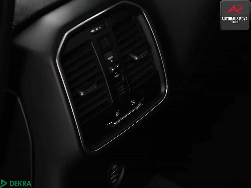 Porsche Macan Turbo SPORT CHRONO PASM,21ZOLL,STANDHEIZ. 06/2018-photo-23