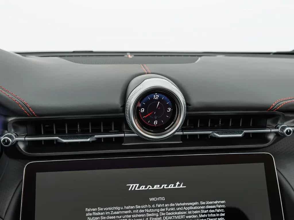 Maserati GranCabrio Trofeo FUORISERIE + TAGESZULASSUNG 08/2025-photo-16