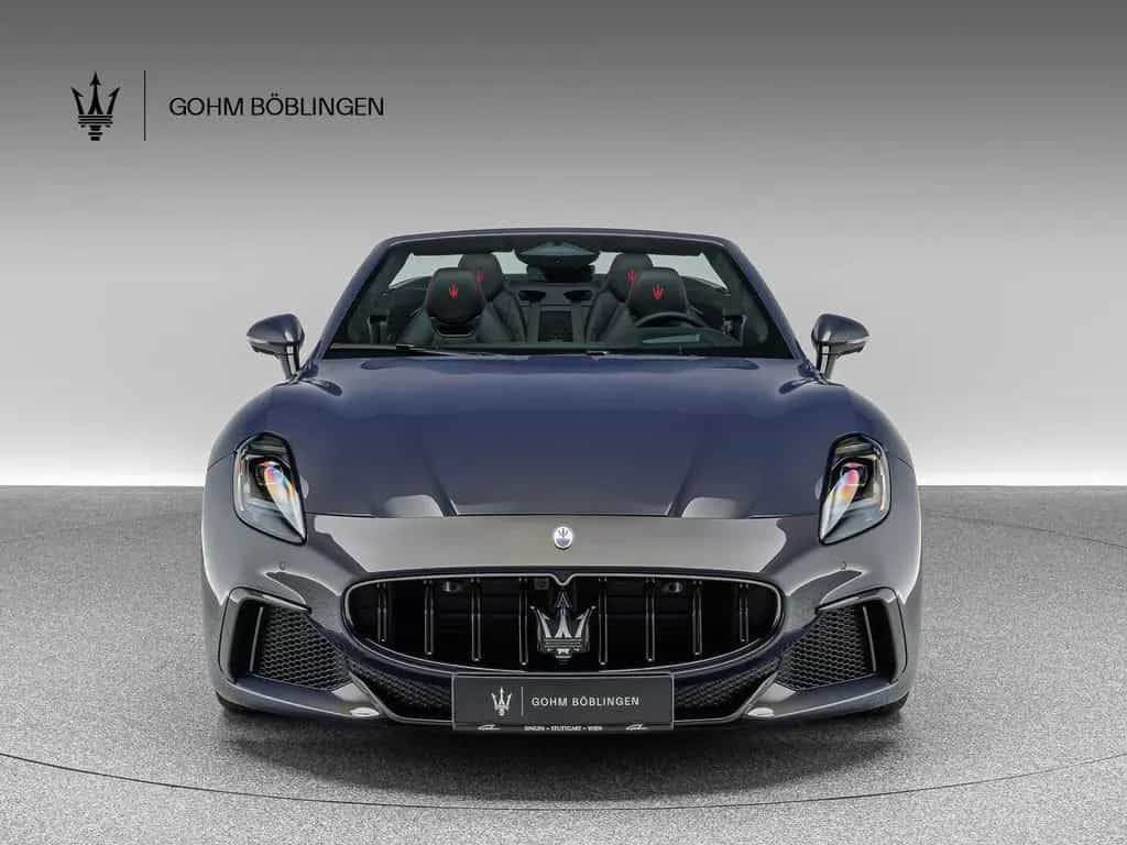 Maserati GranCabrio Trofeo FUORISERIE + TAGESZULASSUNG 08/2025-photo-2