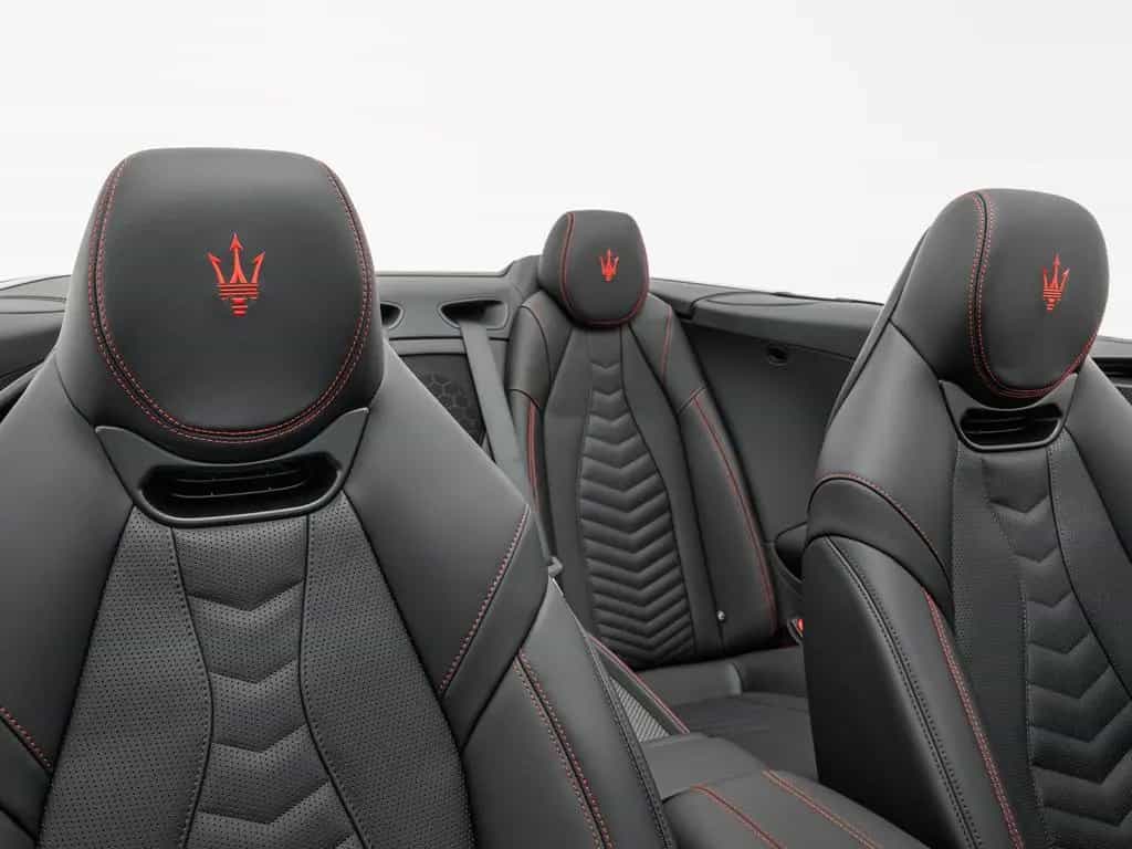 Maserati GranCabrio Trofeo FUORISERIE + TAGESZULASSUNG 08/2025-photo-21