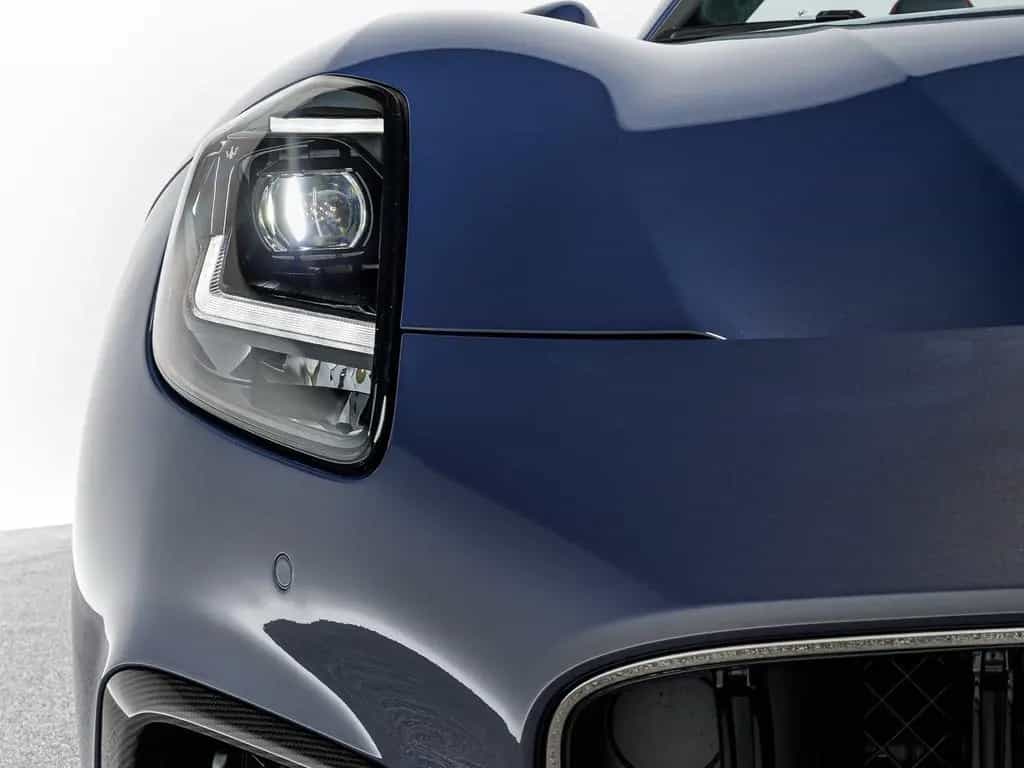 Maserati GranCabrio Trofeo FUORISERIE + TAGESZULASSUNG 08/2025-photo-24