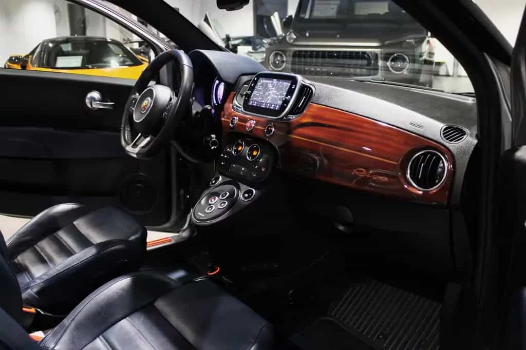 Abarth 695C RIVALE *RIVA BOOT EDITION* AUTOMATIK! 03/2018-photo-6