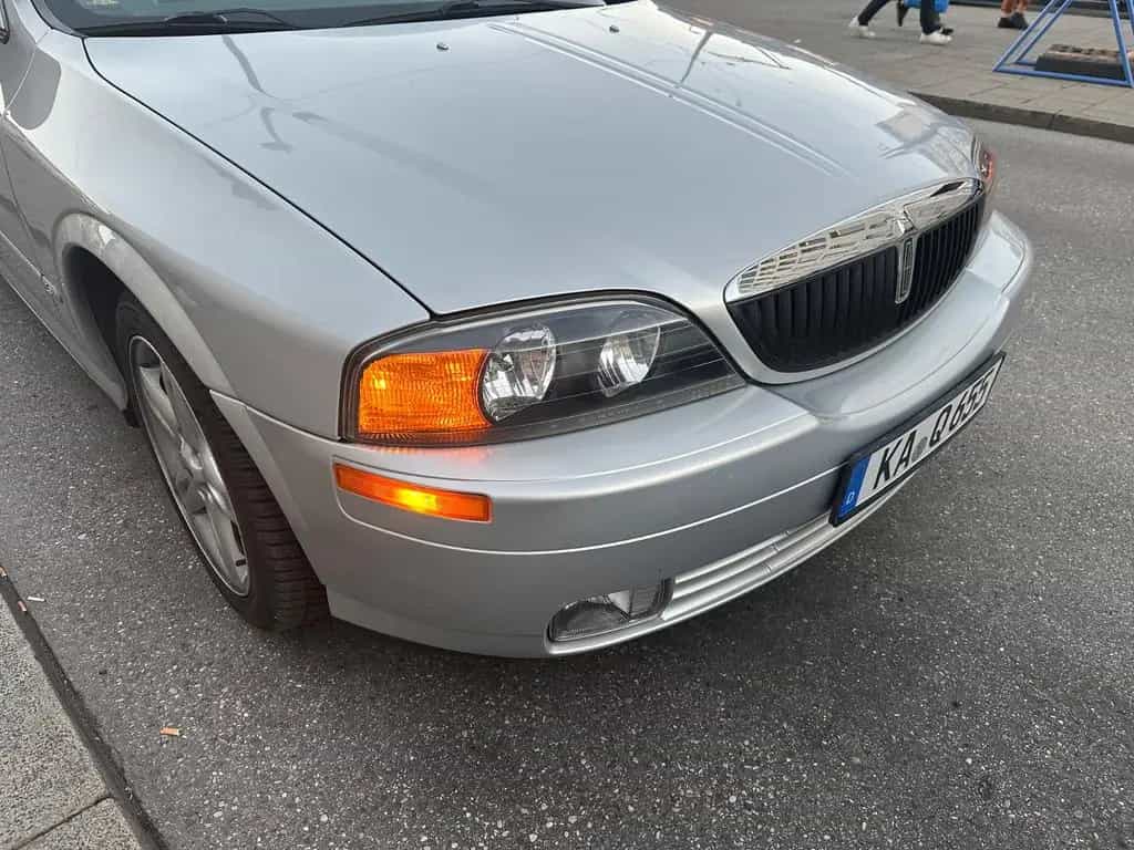 Lincoln LS 11/1999-photo-11