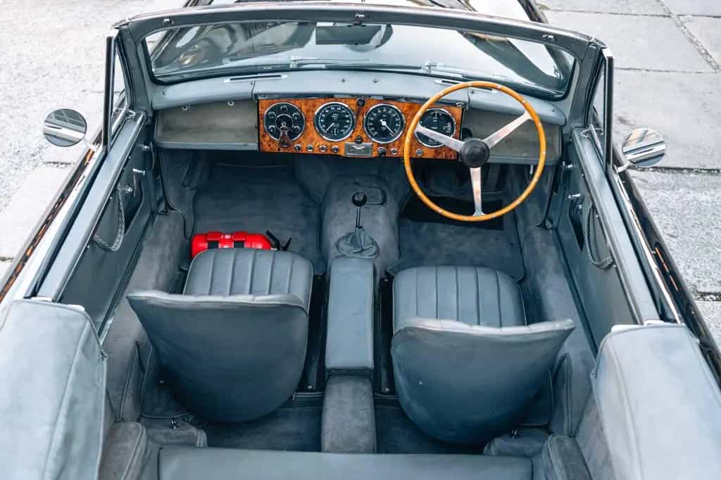 Aston Martin DB 2/4 DHC, MK I by H.J. Mulliner & Co. 02/1955-photo-10